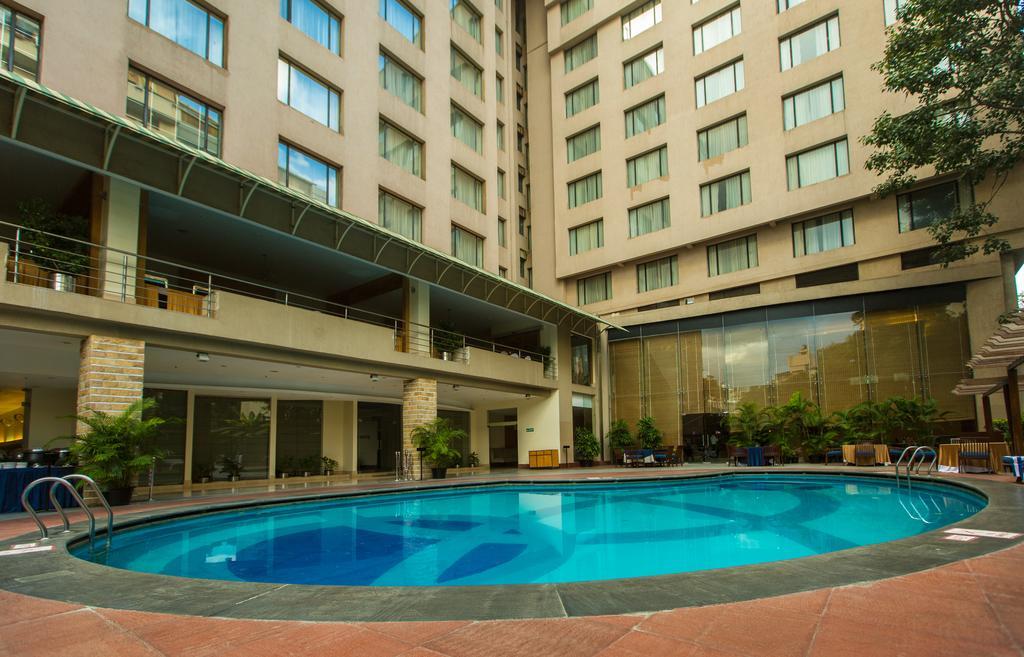 The Chancery Pavilion Bangalore Ngoại thất bức ảnh