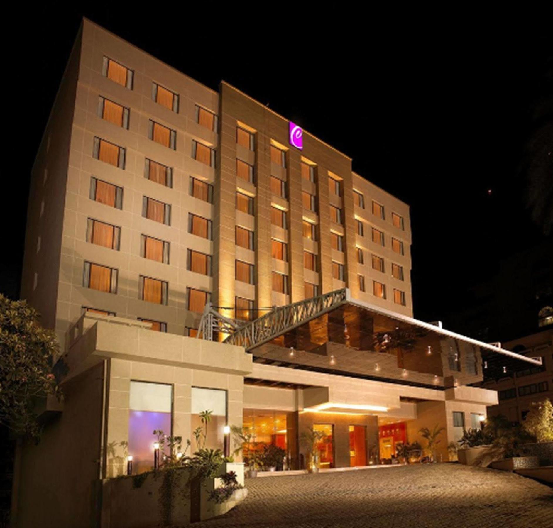 The Chancery Pavilion Bangalore Ngoại thất bức ảnh