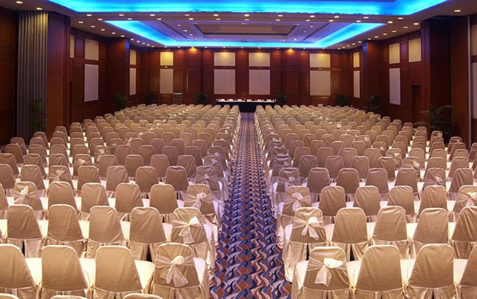 The Chancery Pavilion Bangalore Ngoại thất bức ảnh